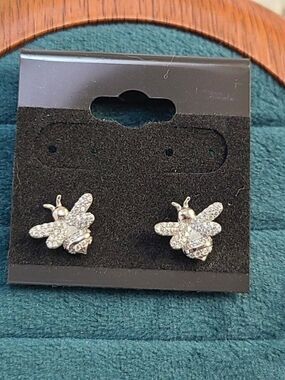 NWOT Sterling Silver Bee Stud Earrings 925 Pave Insect Nature Jewelry